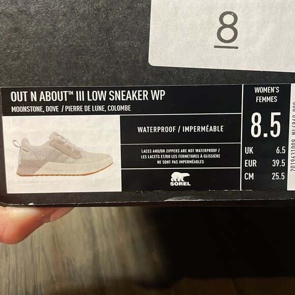 NIB Sorel Women's Out 'N About III Low Waterproof Sneaker size 8.5 grey & white - Picture 5 of 8